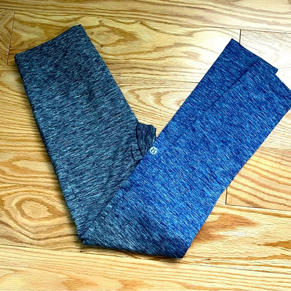 Lululemon Balance & Resist 7/8 Tight / Leggings 25” - Picture 9 of 9